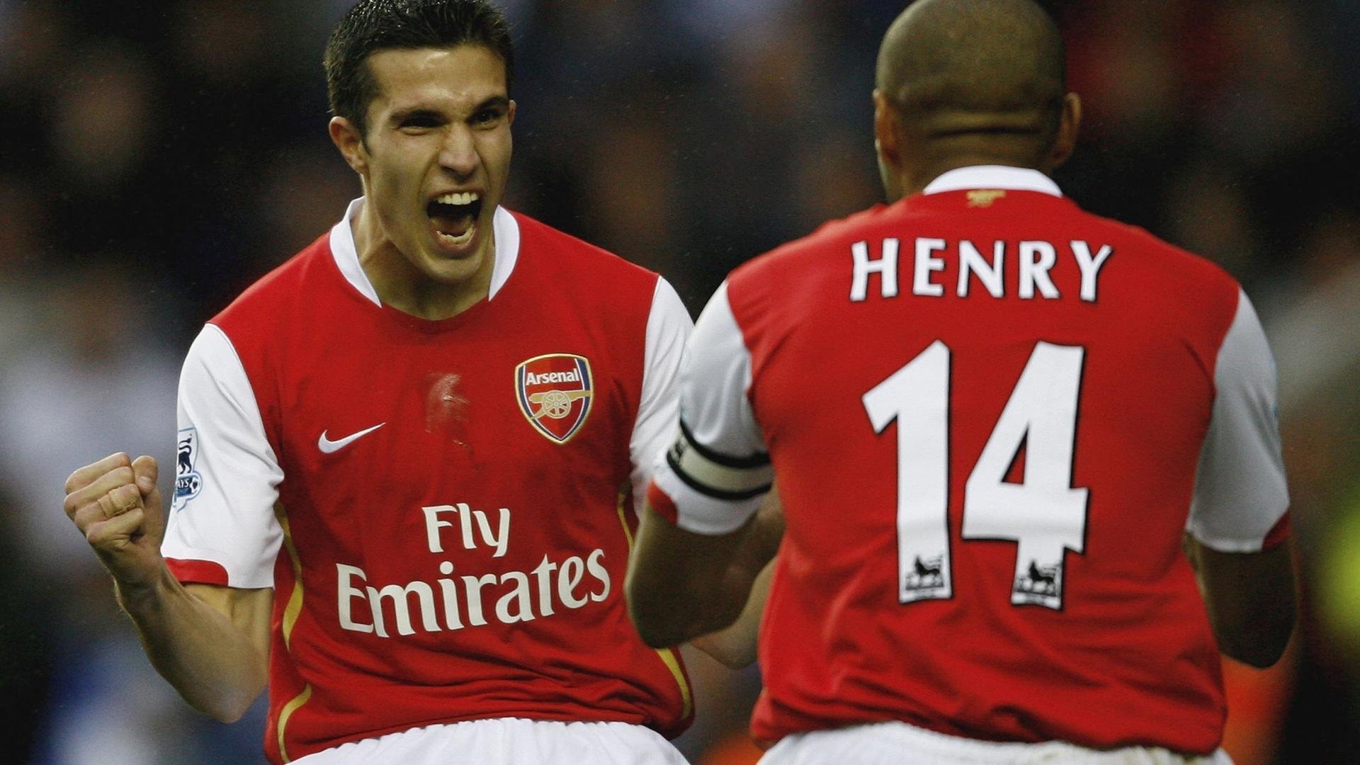 霍特·巴雷特：他精准的长传与突破，使全黑队进攻充满多样性，霍巴特am3